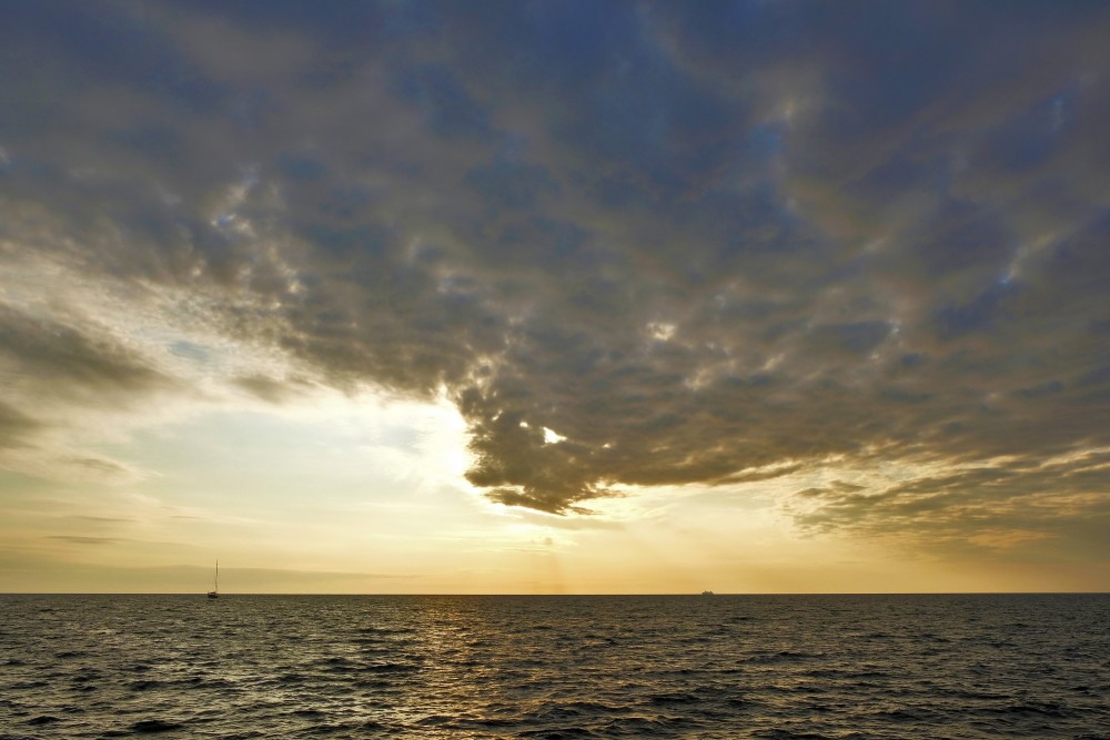 Rīta ainava Rīgas jūras līcī Rīta ainava Rīgas jūras līcī