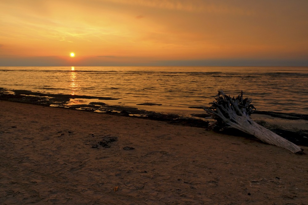 Saulriets Kolkasragā
