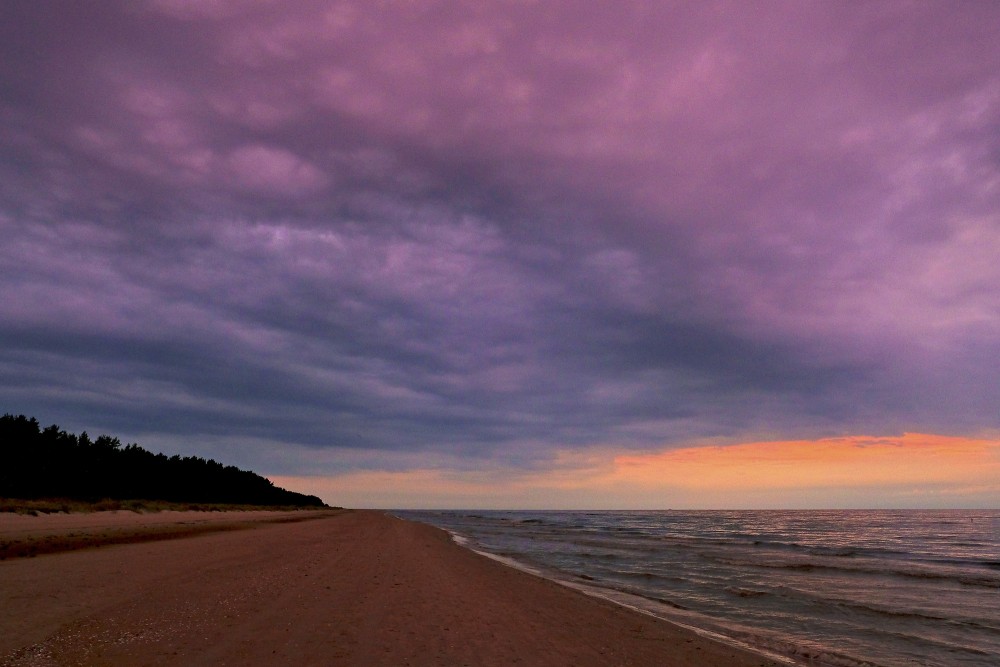 Vakara jūras ainava Kolkasragā