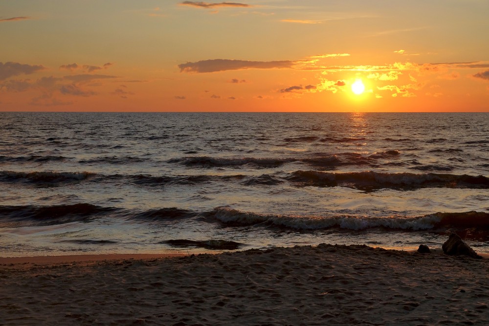 Saulriets Rīgas jūras līcī