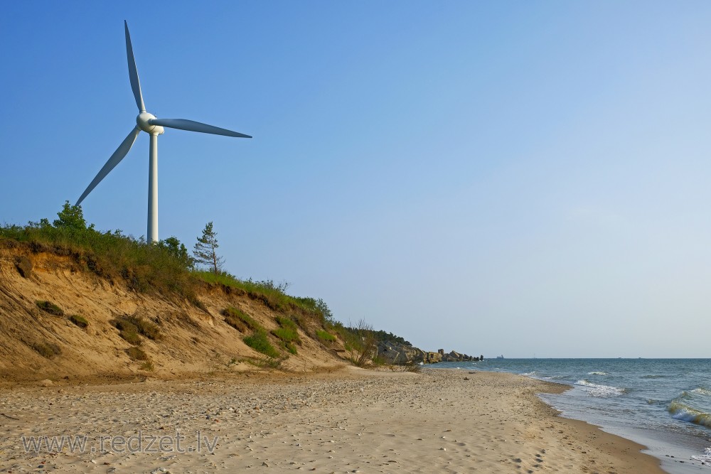 Jūrmala pirms Liepājas ziemeļu fortiem