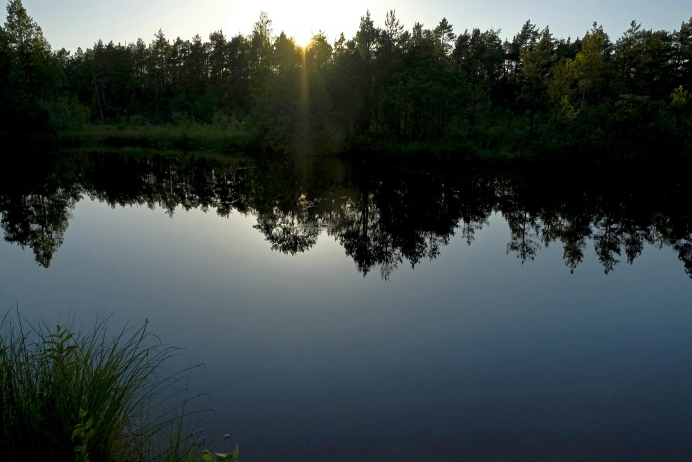 Pēterezers saulrietā Pēterezers saulrietā