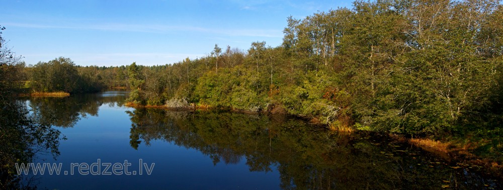 Zlēku dzirnavezera panorāma