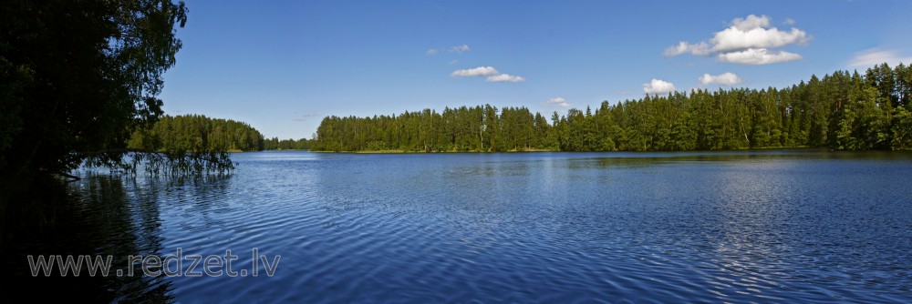 Mordangas ezera panorāma