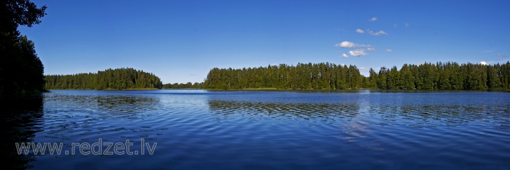 Panorama of Mordanga Lake