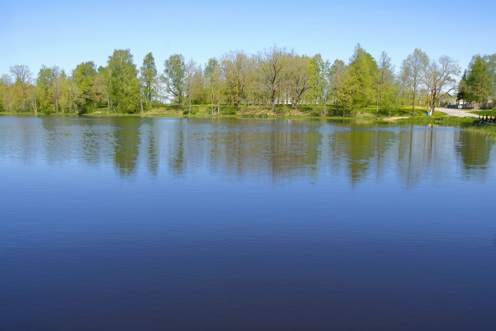 Lielberķenes dzirnavezers