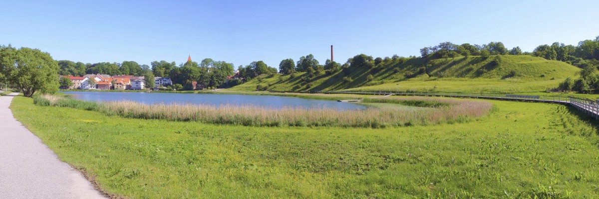 Talsu pilskalna un Talsu ezera panorāma