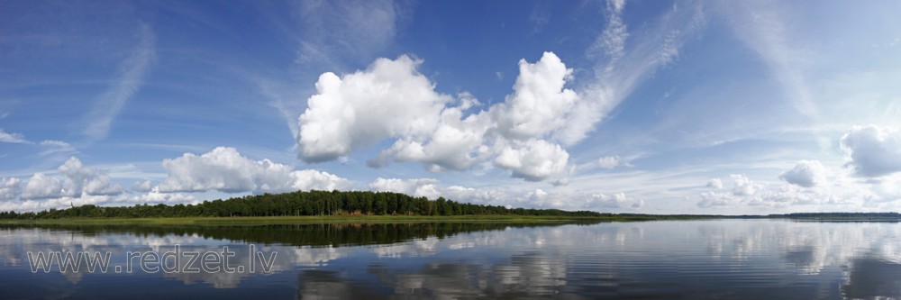 Lake Burtnieks Panorama