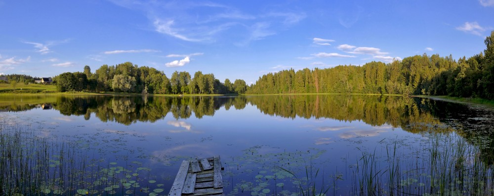 Ievas ezera panorāma