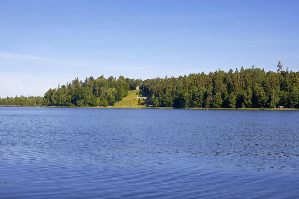 Alūksnes ezers, skats uz Tempļa kalnu