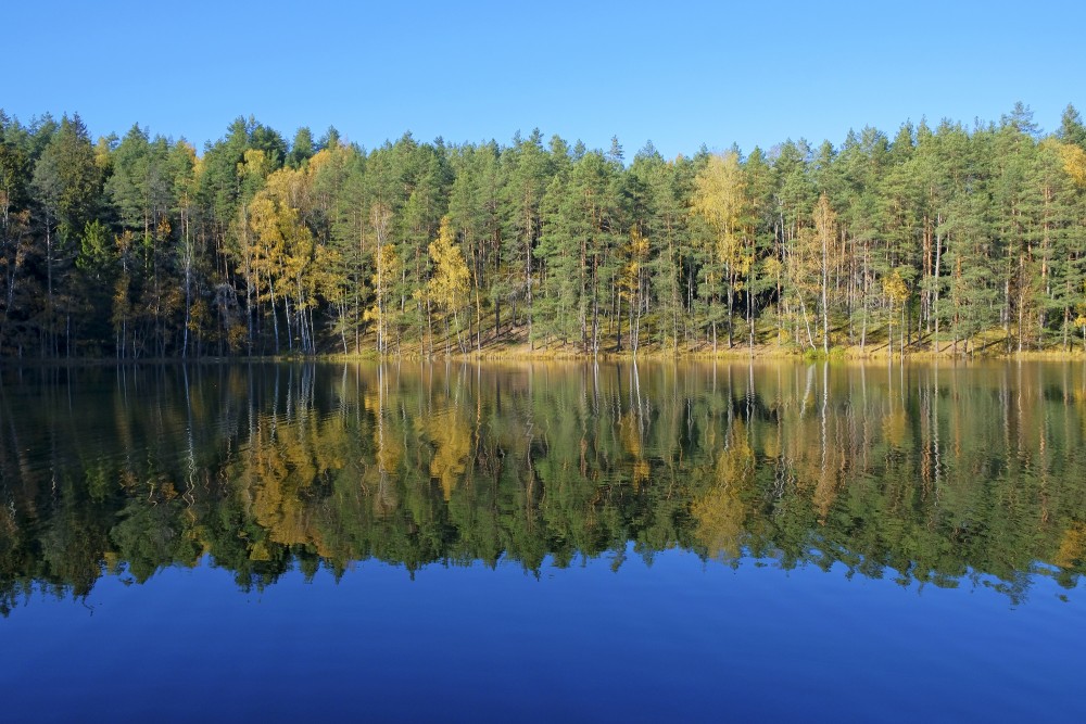 Velnezers Lake (Čertoks Lake)