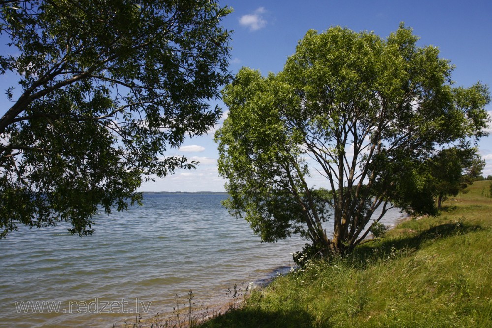 Landscape of Lake Razna