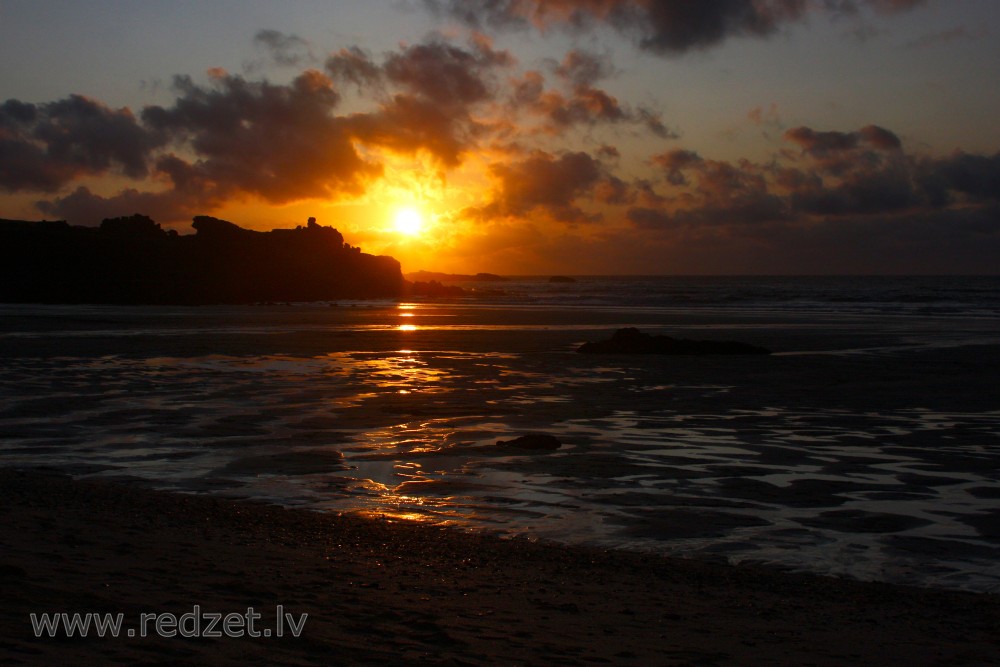 Sunset from Porthmeor beach in St Ives, Cornwall