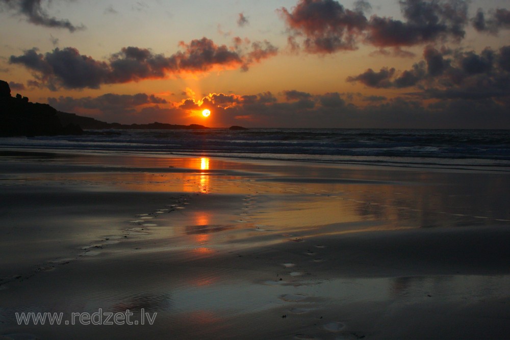 Sunset from Porthmeor beach in St Ives, Cornwall