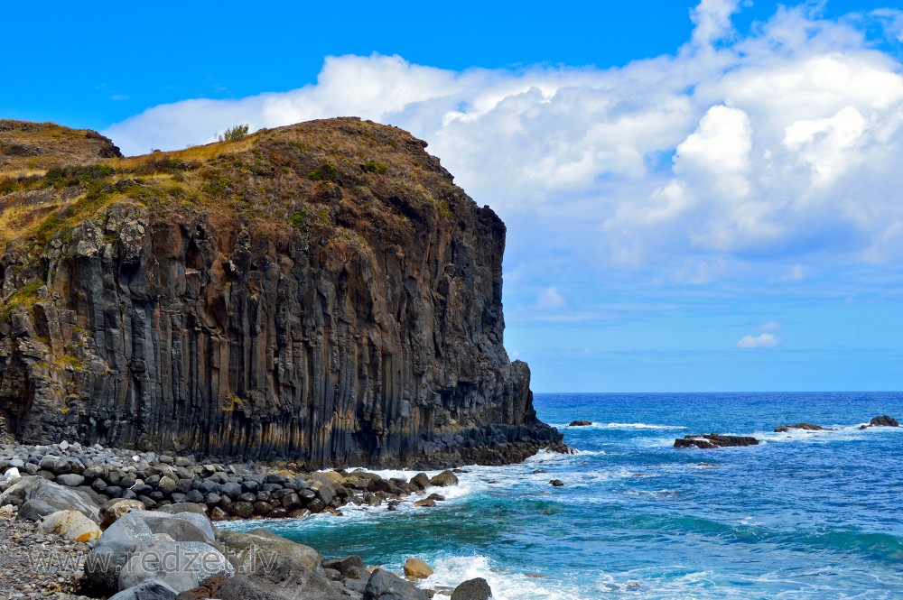 Klints Madeira salas piekrastē