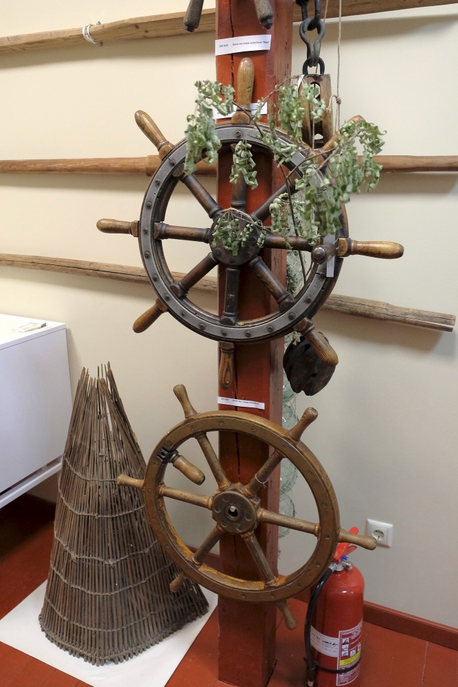 Branch of the Roja Marine Fisheries Museum 8211 Kaltene Club