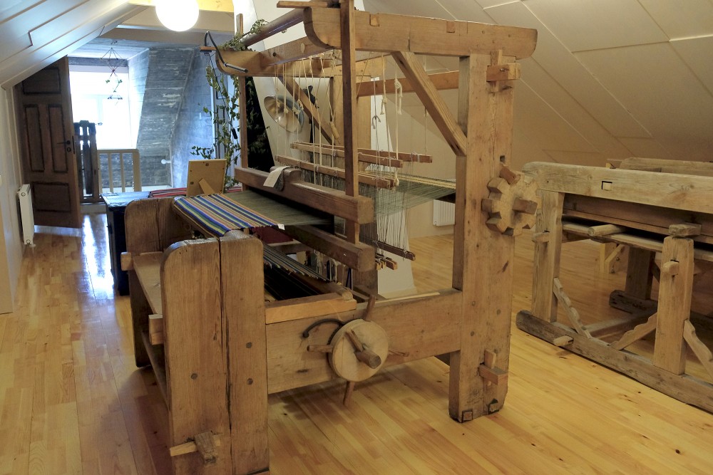 Branch of the Roja Marine Fisheries Museum 8211 Kaltene Club