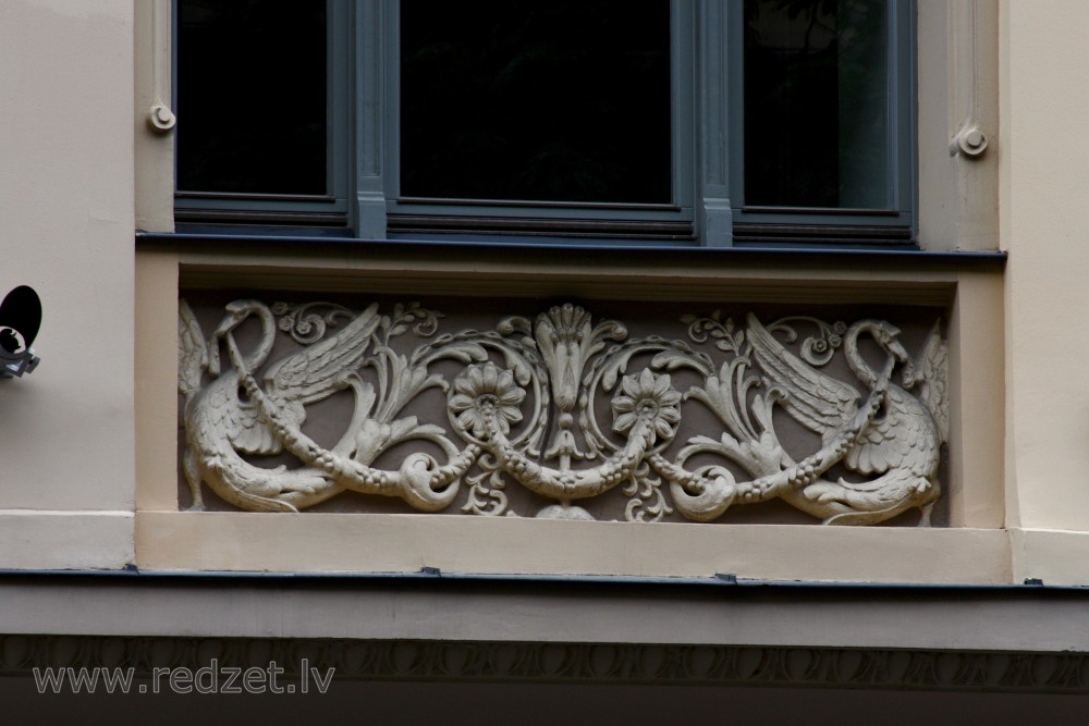 Fasādes dekors (Baznīcas 26)