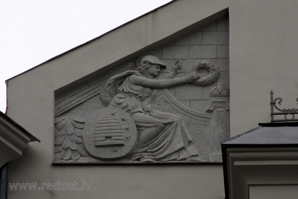 Skulpturāls cilnis (Baznīcas 31)