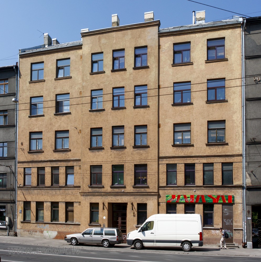 Rīga, Brīvības iela 163