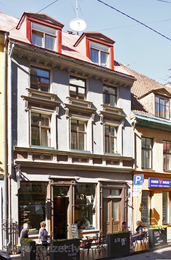 Kafejnīca "Kuuka Kafe" (Grēcinieku 5)