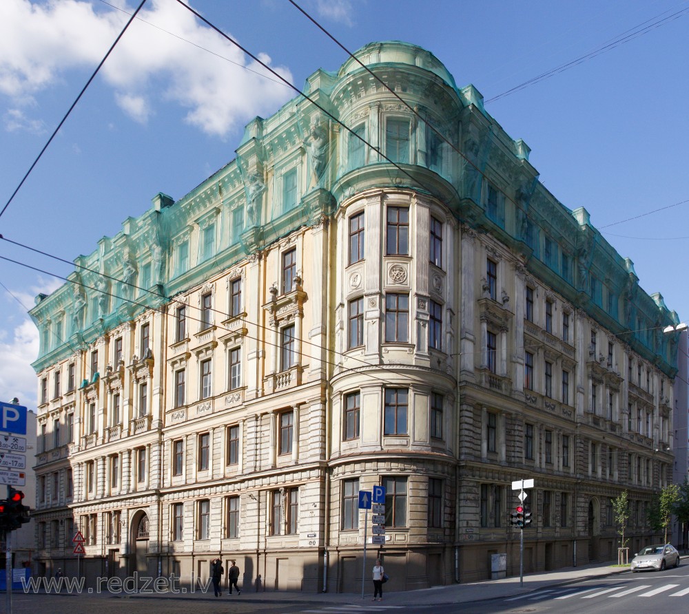 Rīga, Krišjāņa Valdemāra iela 27/29