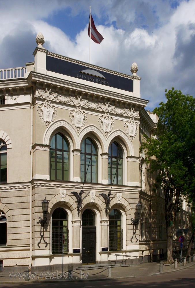 Latvijas Bankas centrālā ēka (K. Valdemāra iela 2A)