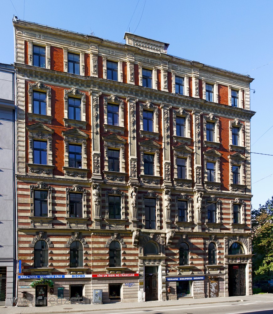 Rīga, Lāčplēša iela 36