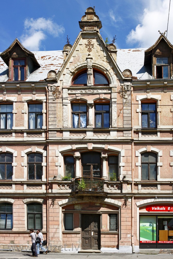 Rīga, Nometņu iela 7a