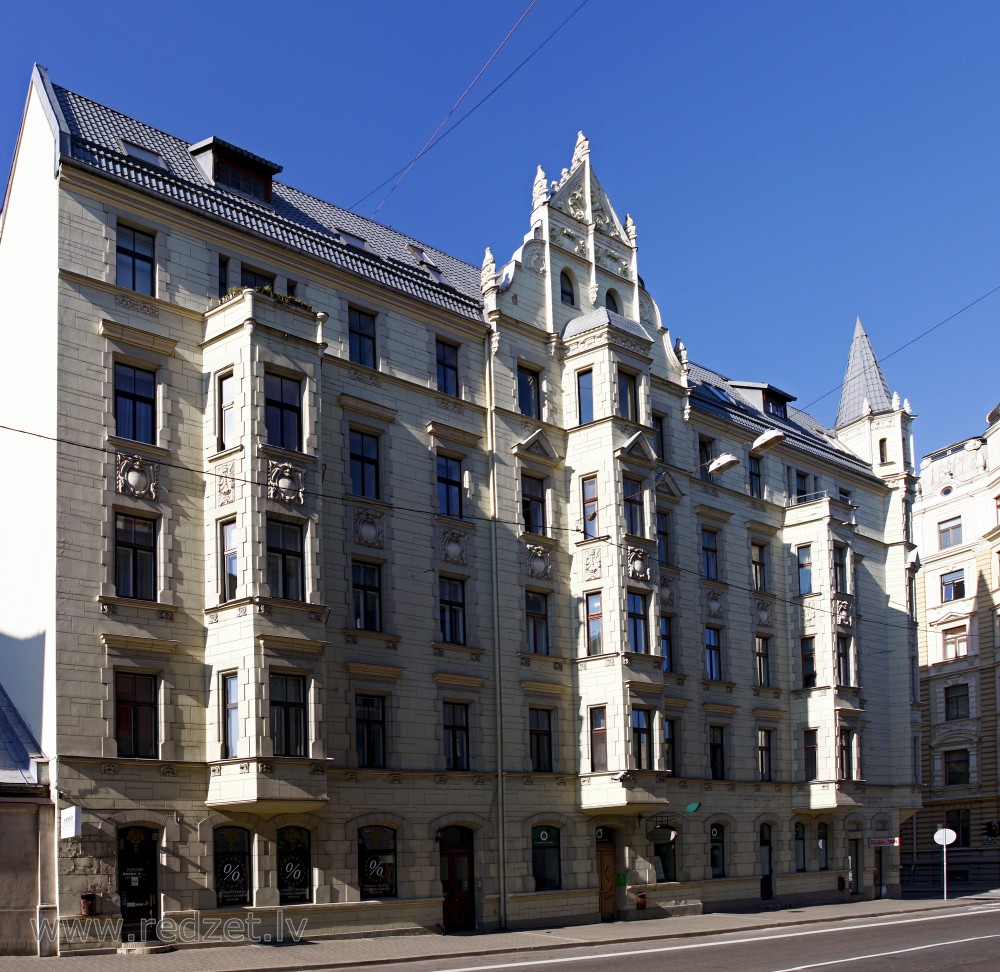 Rīga, Skolas iela 14