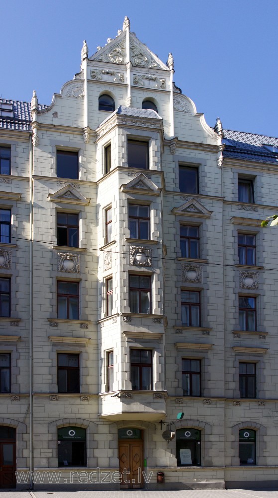 Rīga, Skolas iela 14