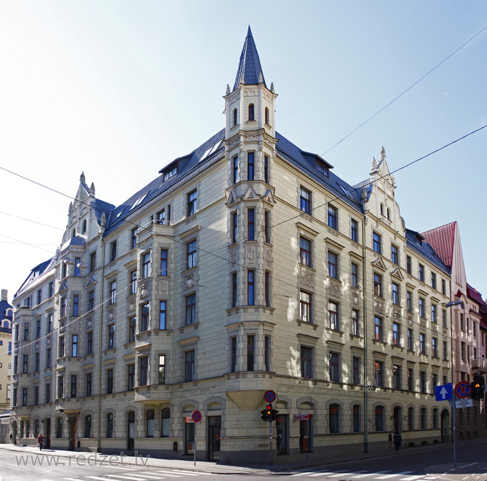 Rīga, Skolas iela 14