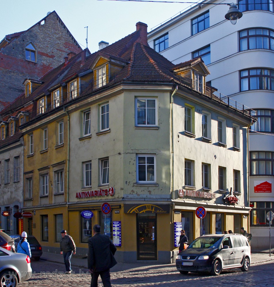 Rīga, Vaļņu iela 31/33