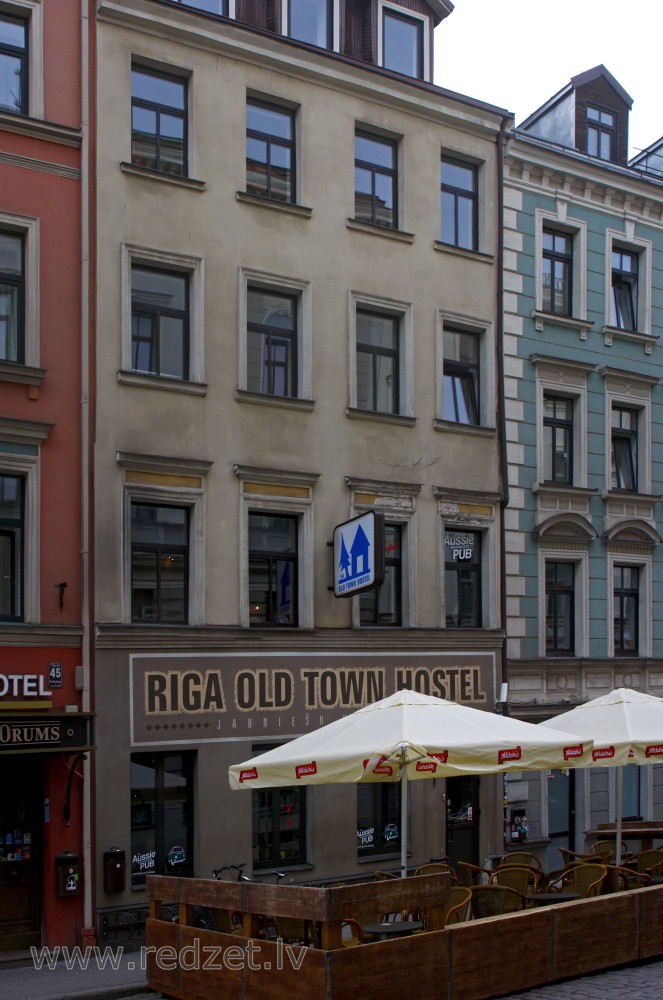 Rīga, Vaļņu iela 43