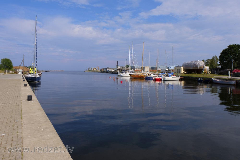 Mersrags yacht port