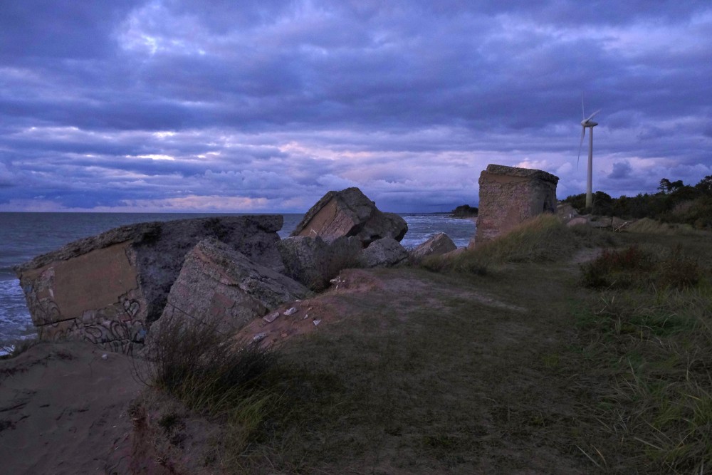 Ziemeļu forti pēc saulrieta (Liepāja)