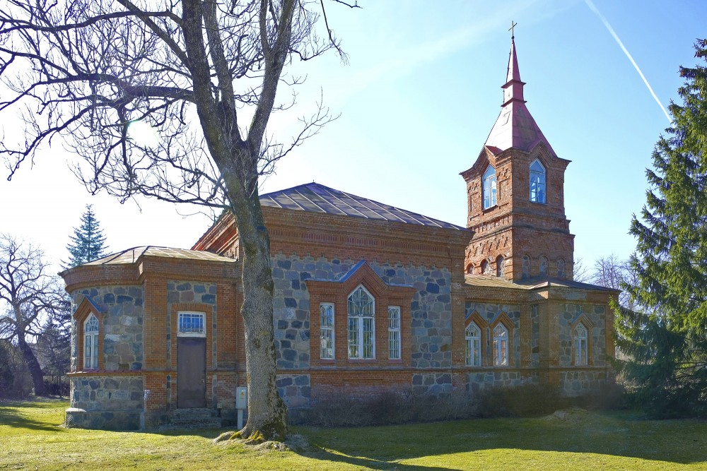 Aizputes Septītās dienas Adventistu Baznīca