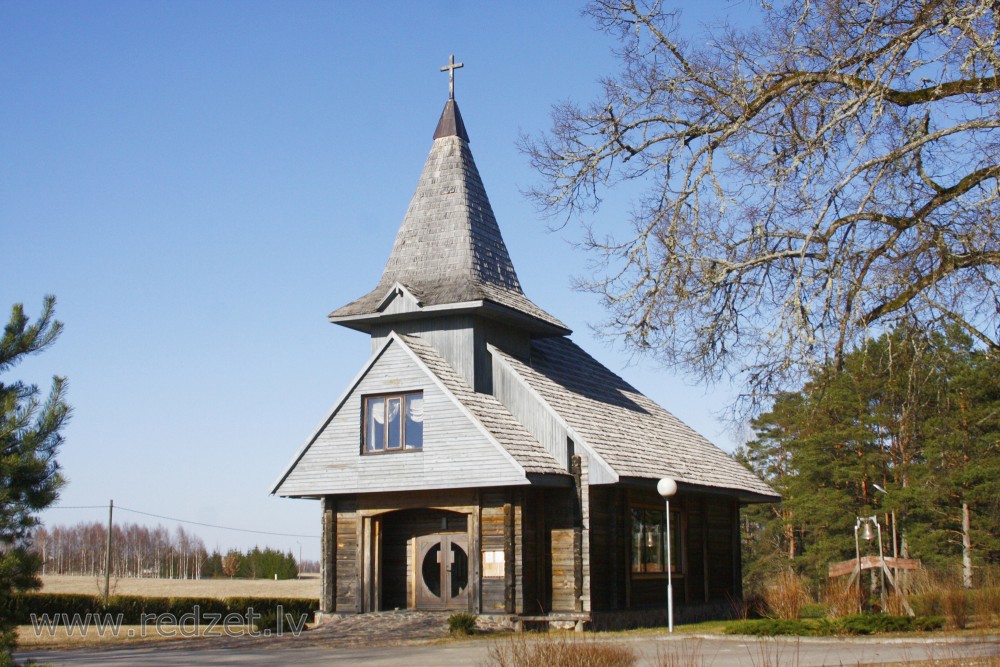 Usma Wooden Churchnīca