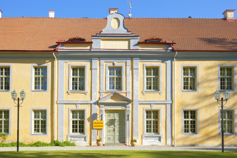 Veselava Manor House