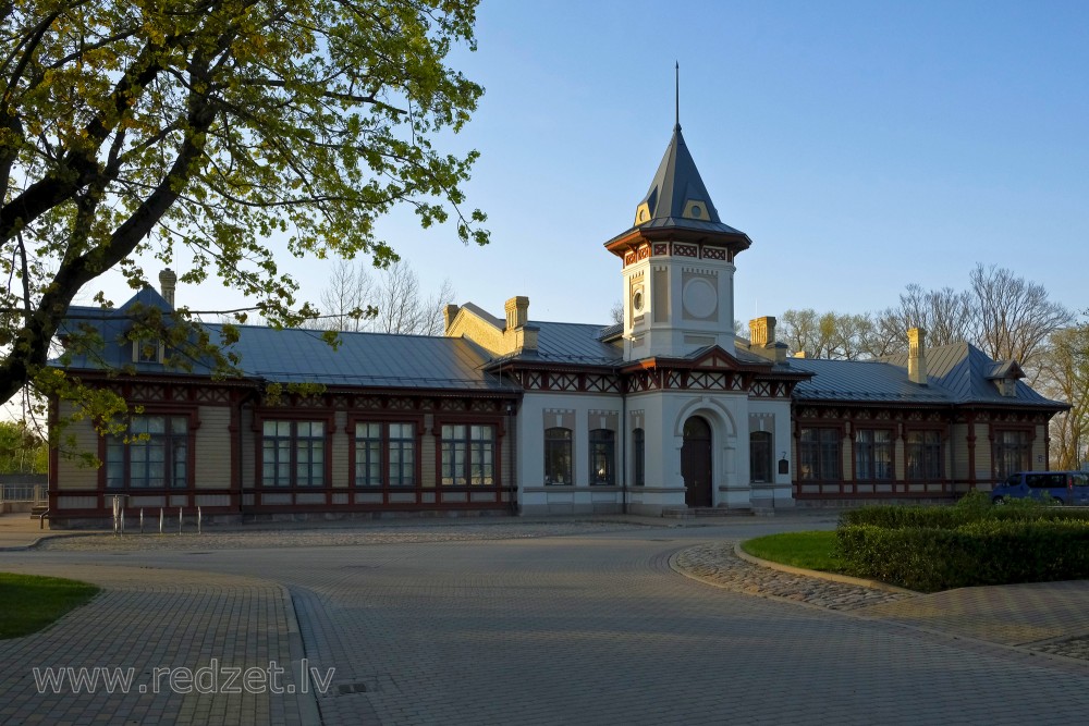 Dzelzceļnieku Street 1, Ventspils I Station, Latvia