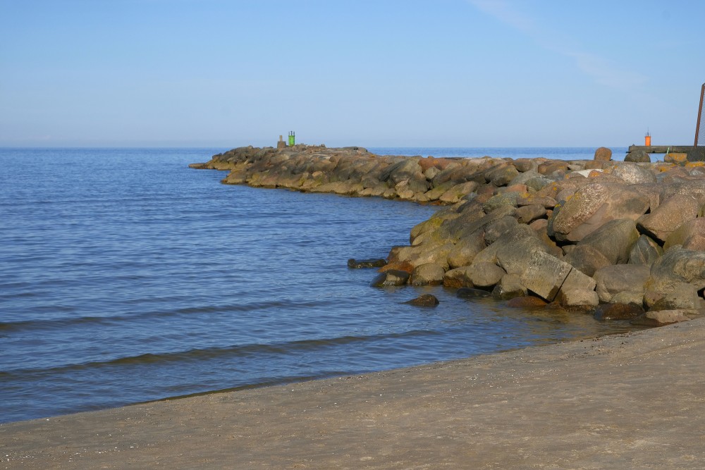 Roja North Breakwater