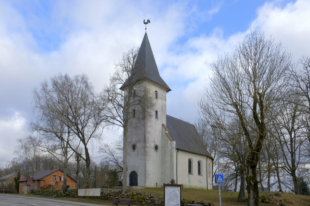 Priekules luterāņu baznīca