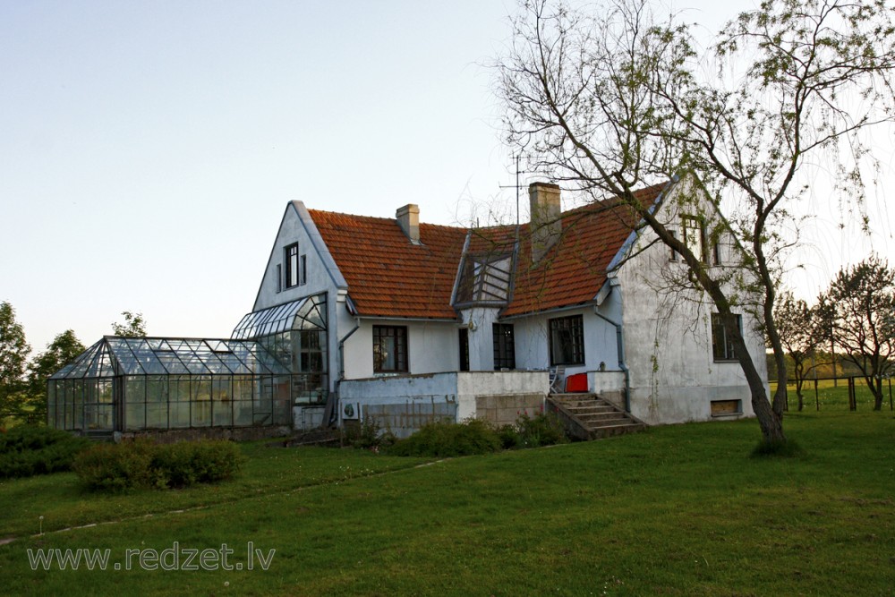 Māja Lindē