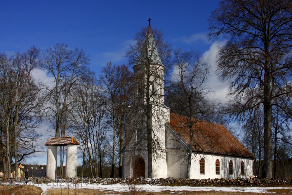 Rendas evaņģēliski luteriskā baznīca