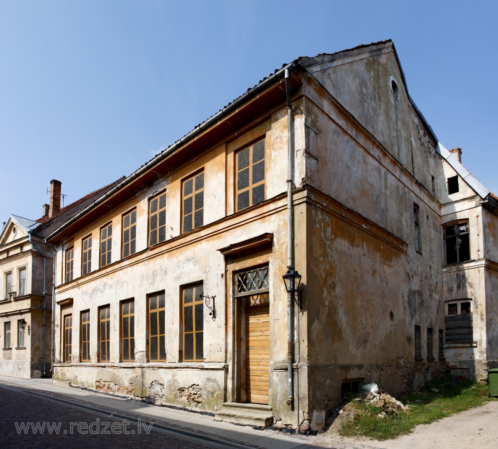 Baznīcas iela 20, Kuldīga