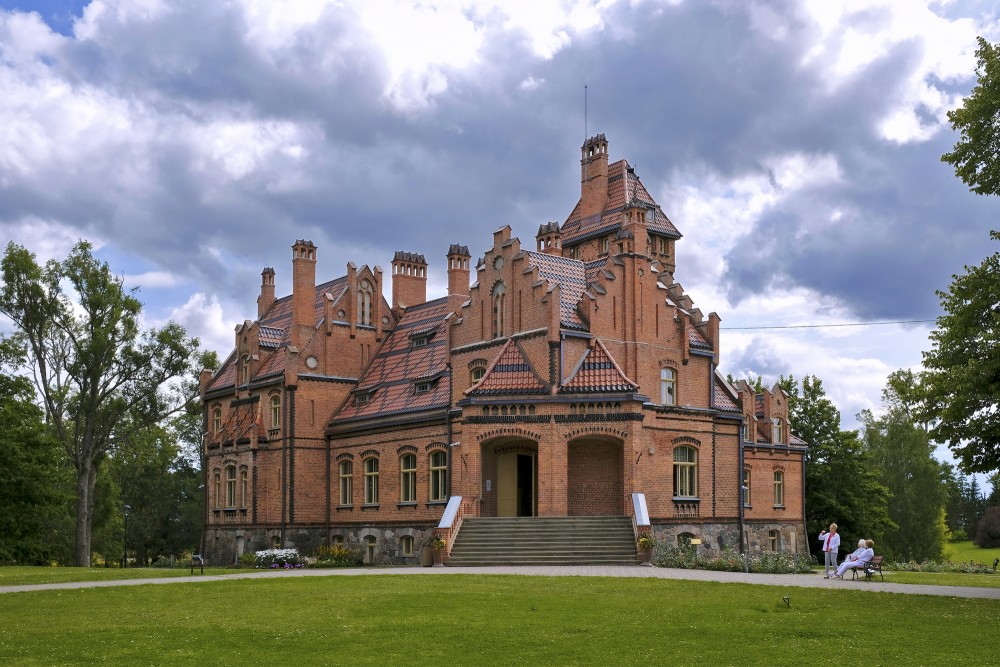 Jaunmoku Manor
