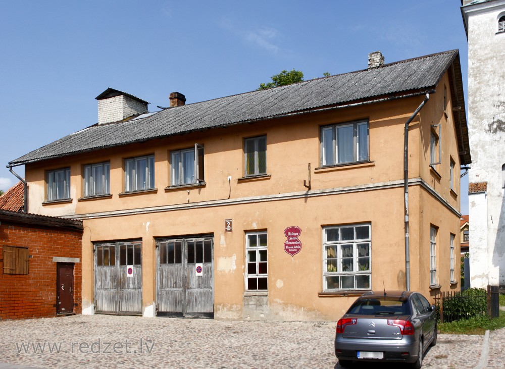 Kuldīgas Sv. Trīsvienības katoļu baznīcas kanceleja