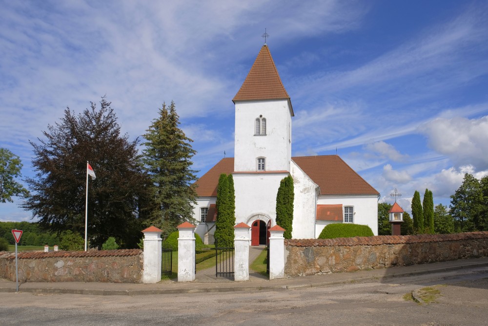 Alsungas Sv. Miķeļa Romas katoļu baznīca