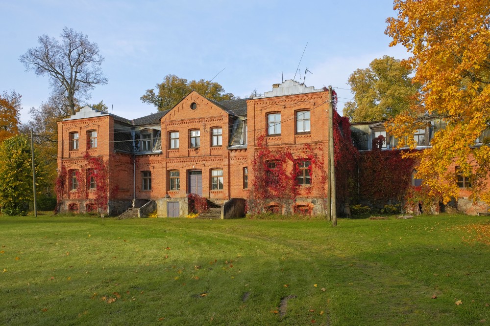 Katvari Manor House