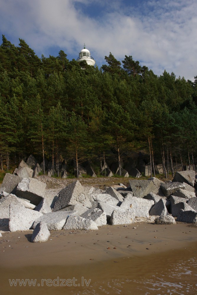 Breakwater made of concrete cubes near Užava Lighthouse